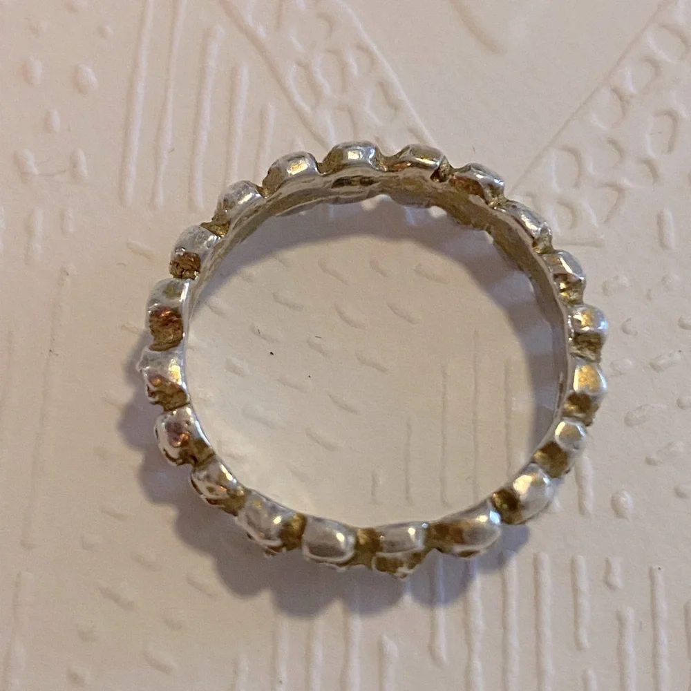 Antique skull eternity band Silver - Picture 4 of 7